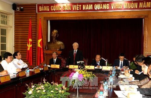 KPV-Generalsekretär Trong trifft Vertreter des Ministeriums für Kultur, Sport und Tourismus - ảnh 1