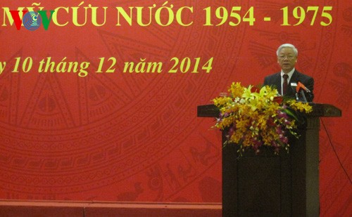 KPV-Generalsekretär Nguyen Phu Trong trifft Altrevolutionäre - ảnh 1