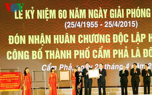 Die Stadt Cam Pha erhält Unabhängigkeitsorden erster Klasse - ảnh 1