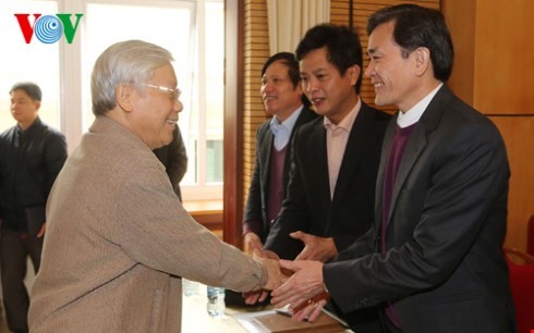 KPV-Generalsekretär Nguyen Phu Trong trifft Wähler von Hoan Kiem und Ba Dinh - ảnh 1