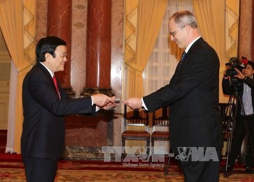 Staatspräsident Truong Tan Sang empfängt neuen deutschen Botschafter - ảnh 1