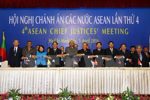 Gemeinsame Erklärung der Vorsitzenden des Gerichtshofs der ASEAN-Länder - ảnh 1