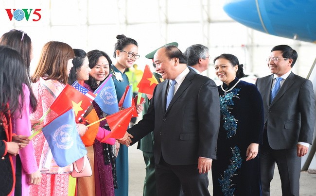 Premierminister Nguyen Xuan Phuc ist in den USA eingetroffen - ảnh 1