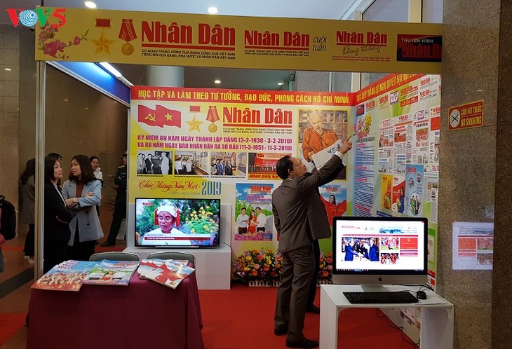 Eröffnung des Zeitungfestivals im Frühling 2019 in Hanoi - ảnh 1