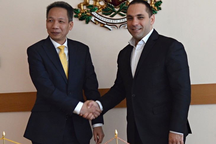 Bulgarien unterstützt die Unterzeichnung des Freihandelsabkommens zwischen der EU und Vietnam - ảnh 1