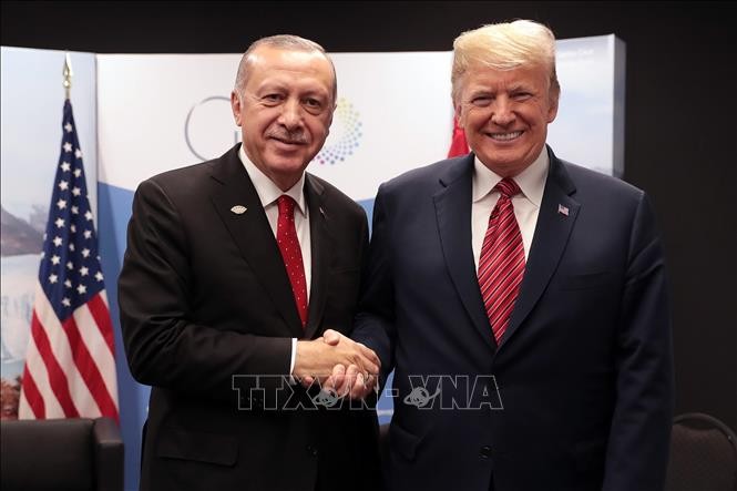 USA und Türkei haben sich bei einer Vereinbarung über  eine Sicherheitszone in Syrien angenähert  - ảnh 1