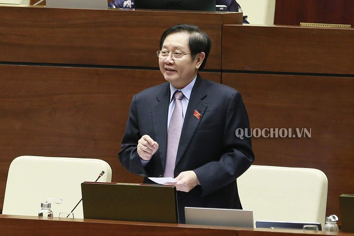 Innenminister Le Vinh Tan: Verbesserung der Kompetenzen der Funktionäre, Beamte und Angestellten - ảnh 1