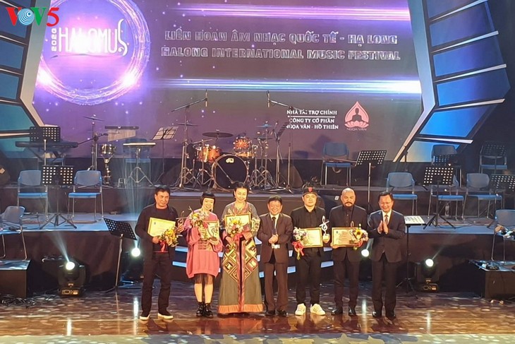 Abschluss des internationalen Musikfestivals Halong 2020 - ảnh 1
