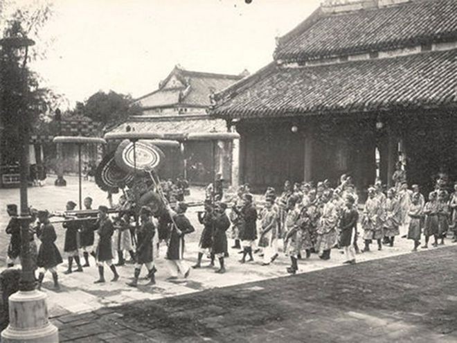 Tet im Kaiser-Palast in Hue - ảnh 1