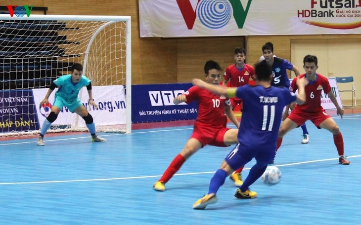 Meisterschaft Futsal HDBank 2021: Thai Son Nam siegt wie im Tennis - ảnh 1