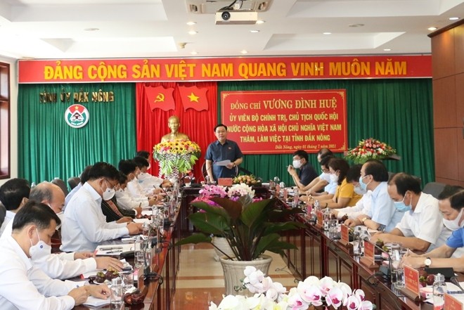 Parlamentspräsident Vuong Dinh Hue: Dak Nong soll eigene Kräfte für Entwicklung einsetzen - ảnh 1