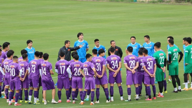Vietnamesische Auswahl-Fußballmannschaft beginnt mit Training - ảnh 1