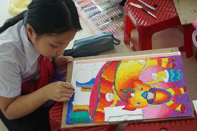 Wettbewerb „Tagebücher in Bildern der asiatischen Kinder Enikki Mitsubishi