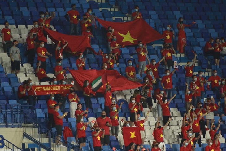 Hanoi: Ohne Zuschauer beim Fußballspiel gegen Japan im My Dinh-Stadion  - ảnh 1