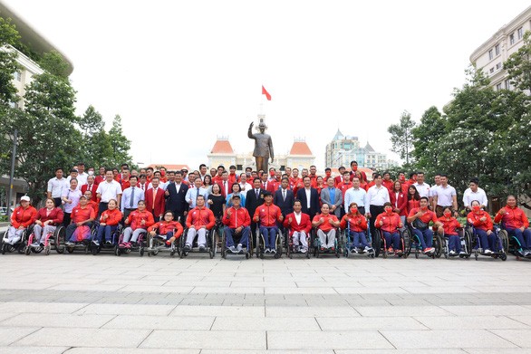 Delegation der vietnamesischen Sportler mit Behinderungen nimmt an ASEAN Para Games 11 teil - ảnh 1