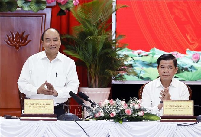 Staatspräsident Nguyen Xuan Phuc: Dong Nai soll neue Impulse für Wirtschaftswachstum schaffen - ảnh 1