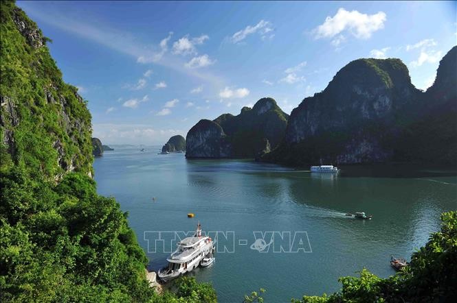 Vietnam steht an der Spitze der Liste von empfehlenswerten Touristenattraktionen 2023 - ảnh 1
