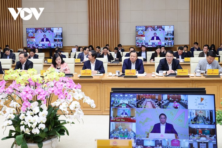 Premierminister Pham Minh Chinh leitet Konferenz zur Auszahlung der öffentlichen Investitionen - ảnh 1