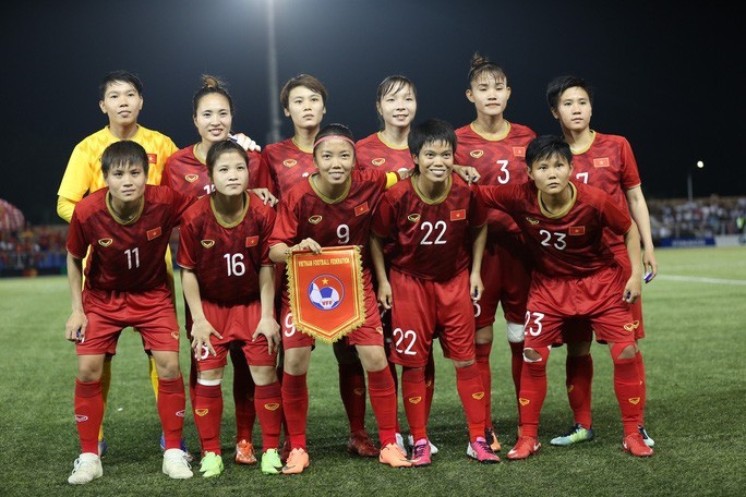Vietnamesische Fußballnationalmannschaft der Frauen bereitet sich auf Qualifikation für Olympiade 2024 vor - ảnh 1