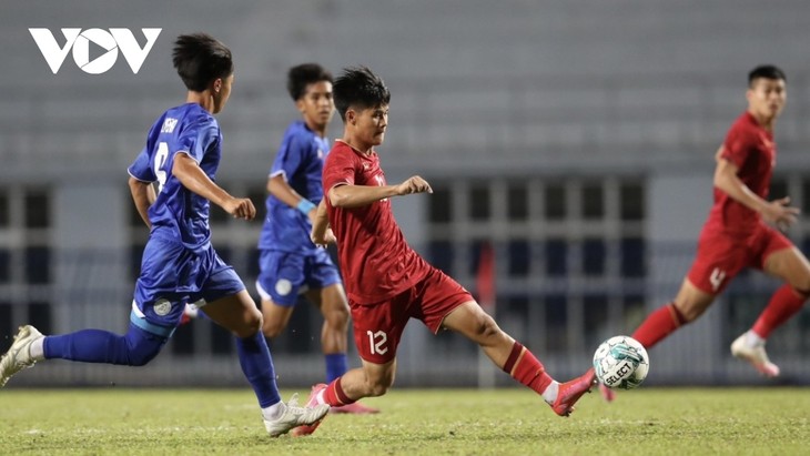 Vietnamesische U23-Fußballmannschaft im Halbfinale gegen Malaysia - ảnh 1