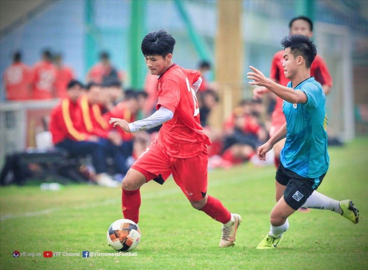 Ein junger vietnamesischer Fußballer gehört zu den 60-Top-Talenten des Weltfußballs - ảnh 1
