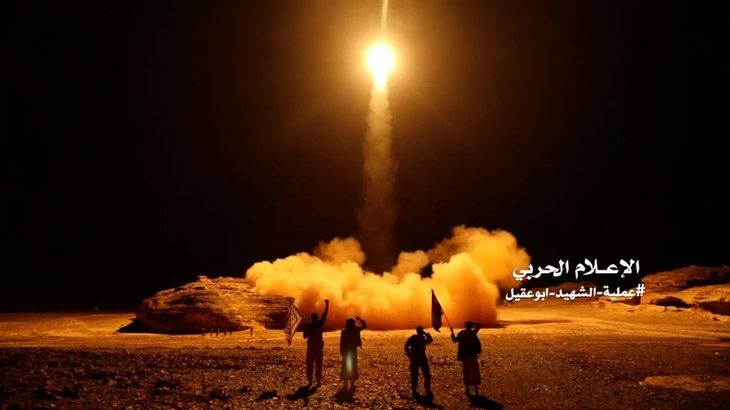 ອາເມລິກາ ຍິງຕົກ UAV ຂອງ Houthi ຢູ່ທະເລແດງ - ảnh 1