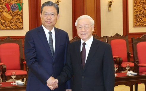 Nguyen Phu Trong서기장, 중국공산당 대표단 회견 - ảnh 1