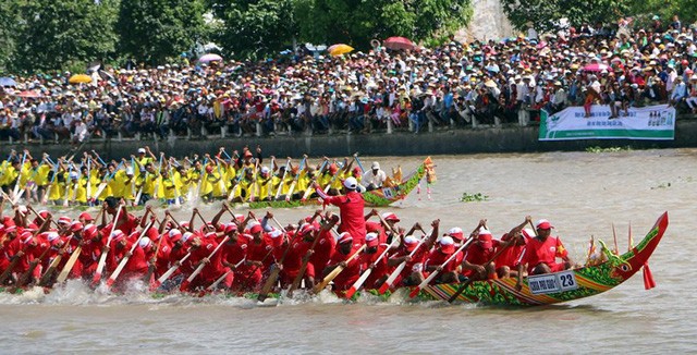 전통적인 Oóc Om Bóc - Đua ghe Ngo 축제 주간 - ảnh 1