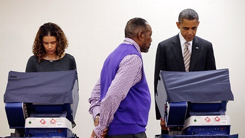 US 2012 Election update: President Obama votes early in Chicago  - ảnh 1