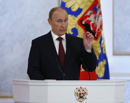 Vladimir Putin delivers 2012 federal address - ảnh 1