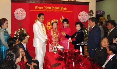 Vietnamese association in Laos celebrates 8 years of operation - ảnh 1