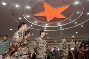 China, India consider setting up military hotline - ảnh 1