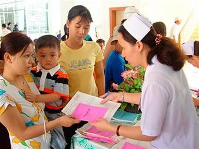 Vietnam expande eficiencia del seguro médico en la sociedad - ảnh 1