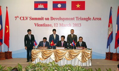 Proponen orientaciones de cooperación Vietnam-Cambodia-Laos - ảnh 1