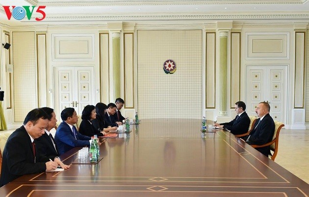 Vietnam y Azerbaiyán buscan fortalecer la cooperación multifacética - ảnh 1