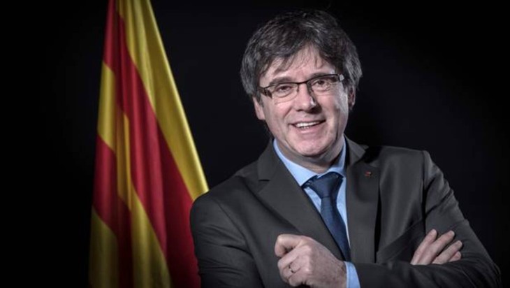 Fiscalía española pedirá orden de detención internacional contra ex altos dirigentes de Cataluña - ảnh 1