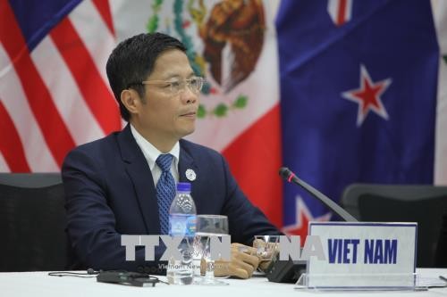 Vietnam y la UE reafirman su compromiso para garantizar el libre comercio - ảnh 1
