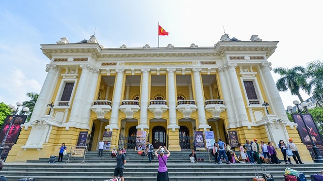 Visitas a la Ópera de Hanói: un nuevo y atractivo producto turístico-cultural - ảnh 1