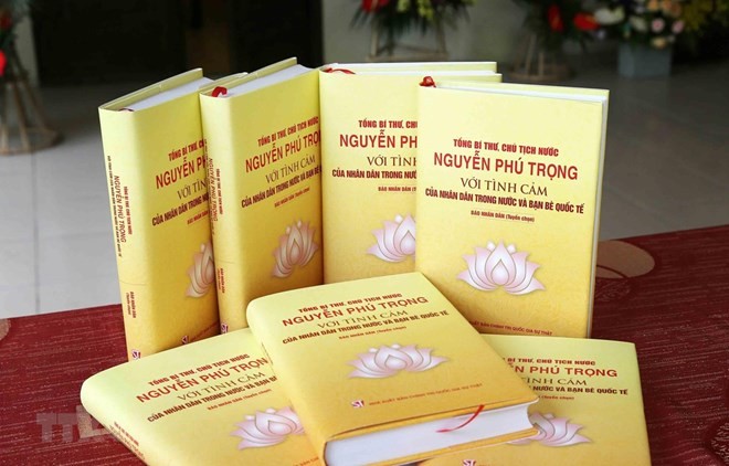 Publican libro con testimonios sobre la vida y la visión política del máximo dirigente vietnamita - ảnh 1
