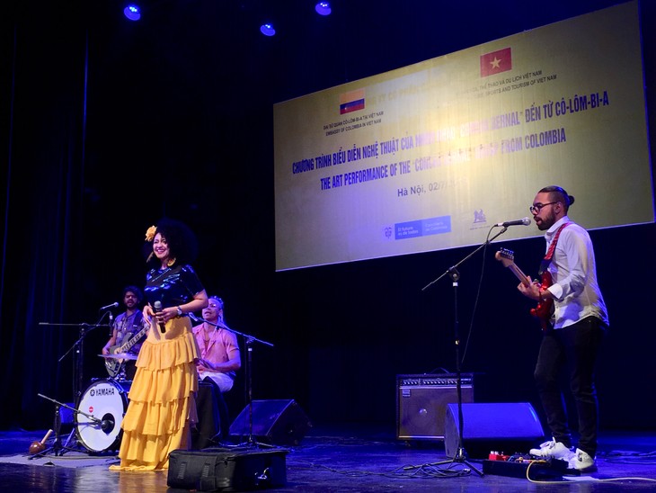 Colombia trae su música folclórica a la audiencia de Hanói - ảnh 1