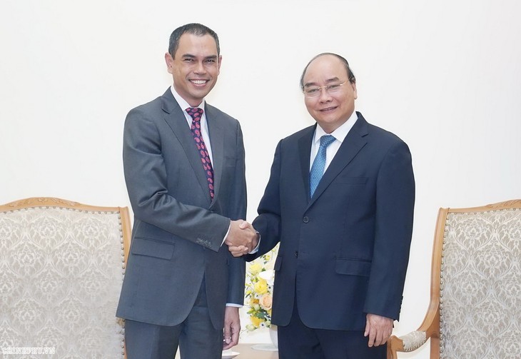 Primer ministro vietnamita recibe al saliente embajador de Malasia - ảnh 1