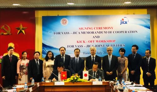 Japón ayuda al desarrollo sostenible de Vietnam - ảnh 1