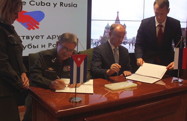 Cuba y Rusia firman memorando sobre cooperación en seguridad - ảnh 1