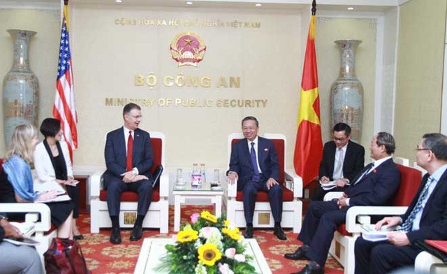Ministro de Seguridad Pública de Vietnam recibe al embajador de Estados Unidos - ảnh 1