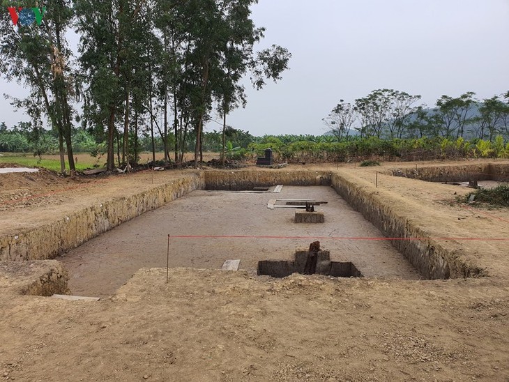 Campo de estacas de Cao Quy, descubrimiento importante relativo a la batalla fluvial de Bach Dang - ảnh 1