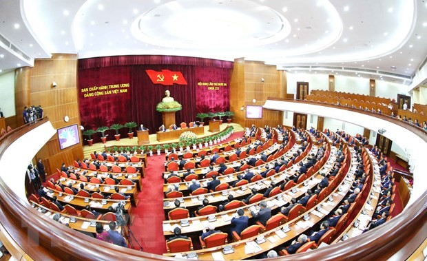 El segundo día de trabajo del XIII pleno del Comité Central del Partido Comunista de Vietnam - ảnh 1