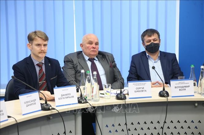 Expertos ucranianos debaten sobre la jurisdicción en áreas marítimas en diputas y conflicto  - ảnh 1