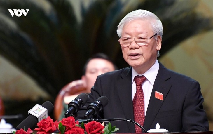 Académicos canadienses elogian ideas del máximo dirigente vietnamita sobre el socialismo - ảnh 1