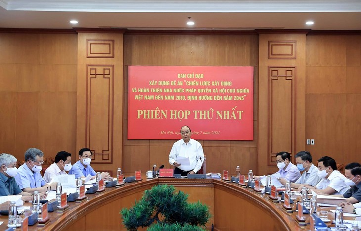 Vietnam impulsa la construcción del Estado de derecho socialista - ảnh 1