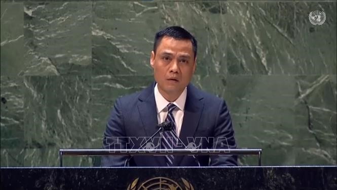 Vietnam llama al diálogo y a la protección de civiles en sesión especial sobre Ucrania de la ONU - ảnh 1